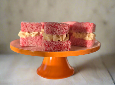 Raspberry Lamingtons