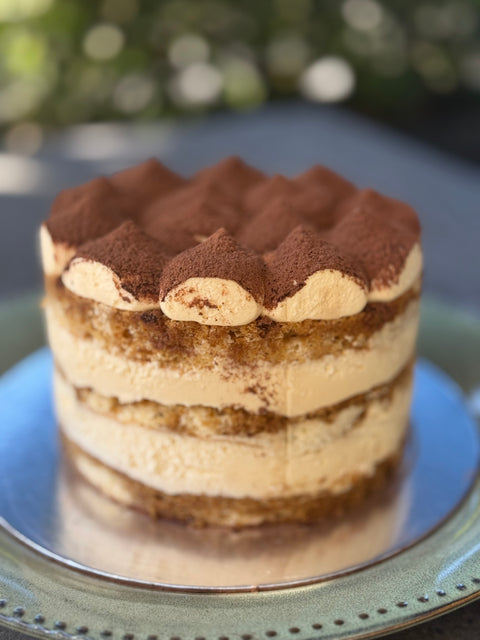 Tiramisu Cake