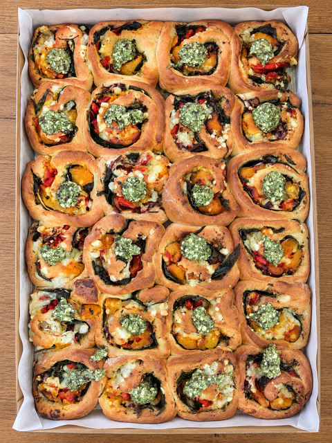 Box of Savoury Brioche Scroll (Vegan)